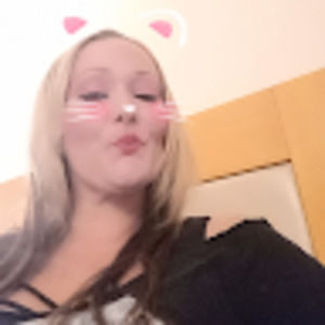 Meet your Posher, Stacy